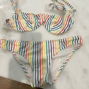 Solid and striped bikinii